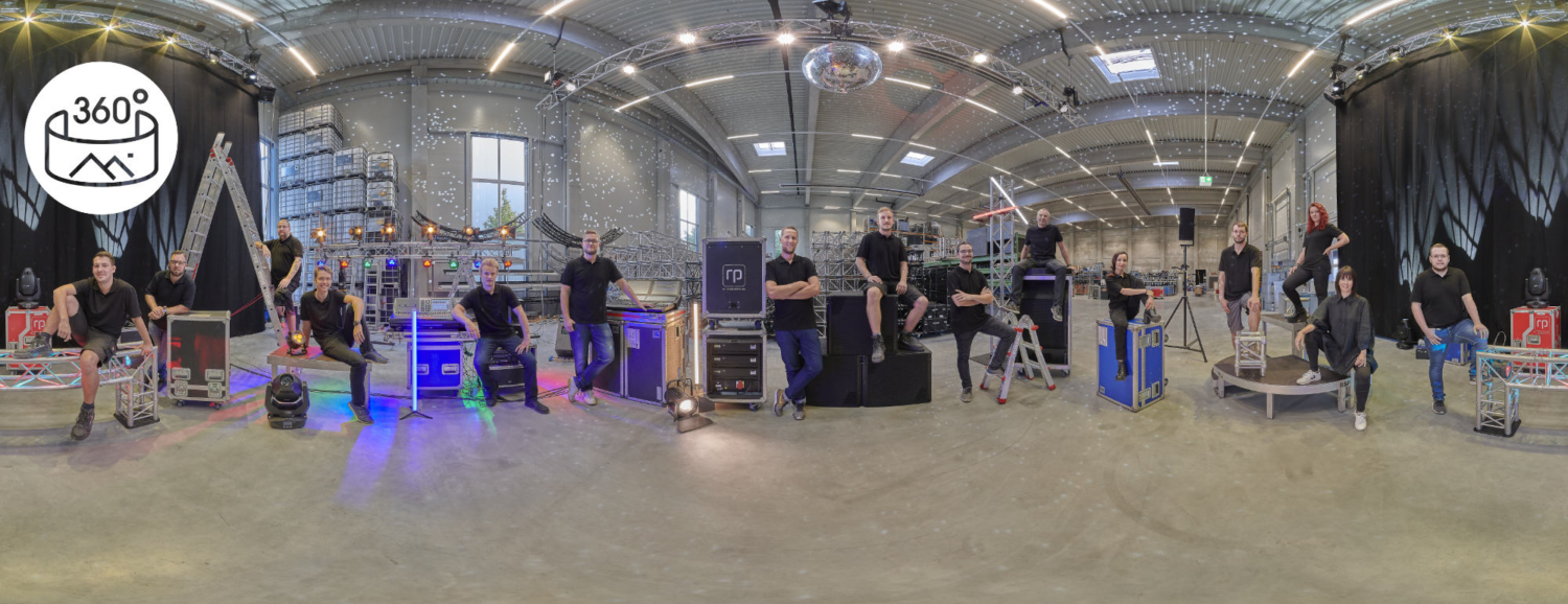 Imagefotografie, Werbefotografie, Kampagnenfotografie, R&P Productions, Veranstaltungstechnik, Panorama, Mitarbeiter, Lagerhalle, Waiblingen