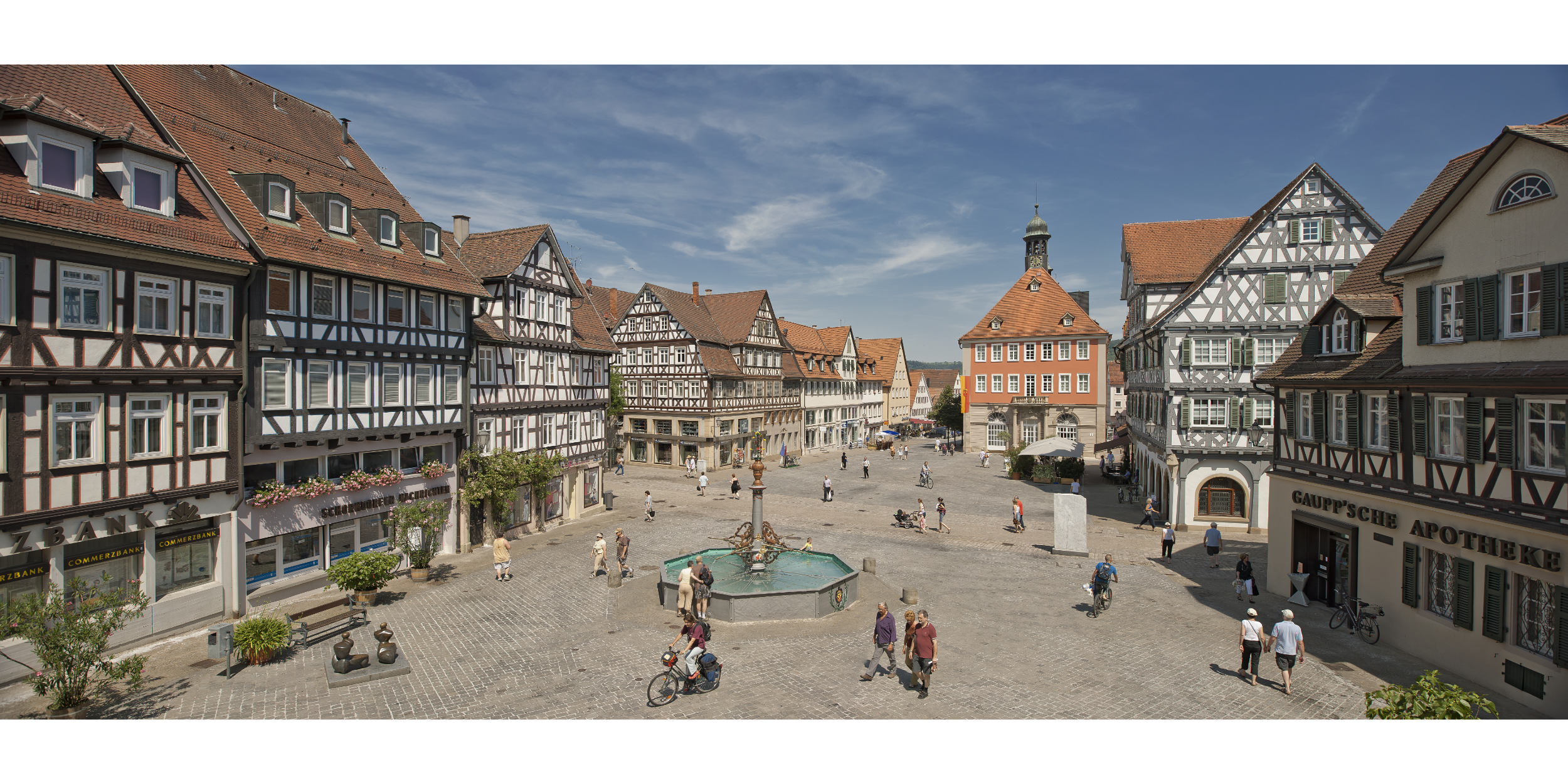 Architekturfotografie Stuttgart und Umgebung Marktplatz Schorndorf Kommune Stadtliebe Werbung Tourismus richtige Zeit richtiger Ort